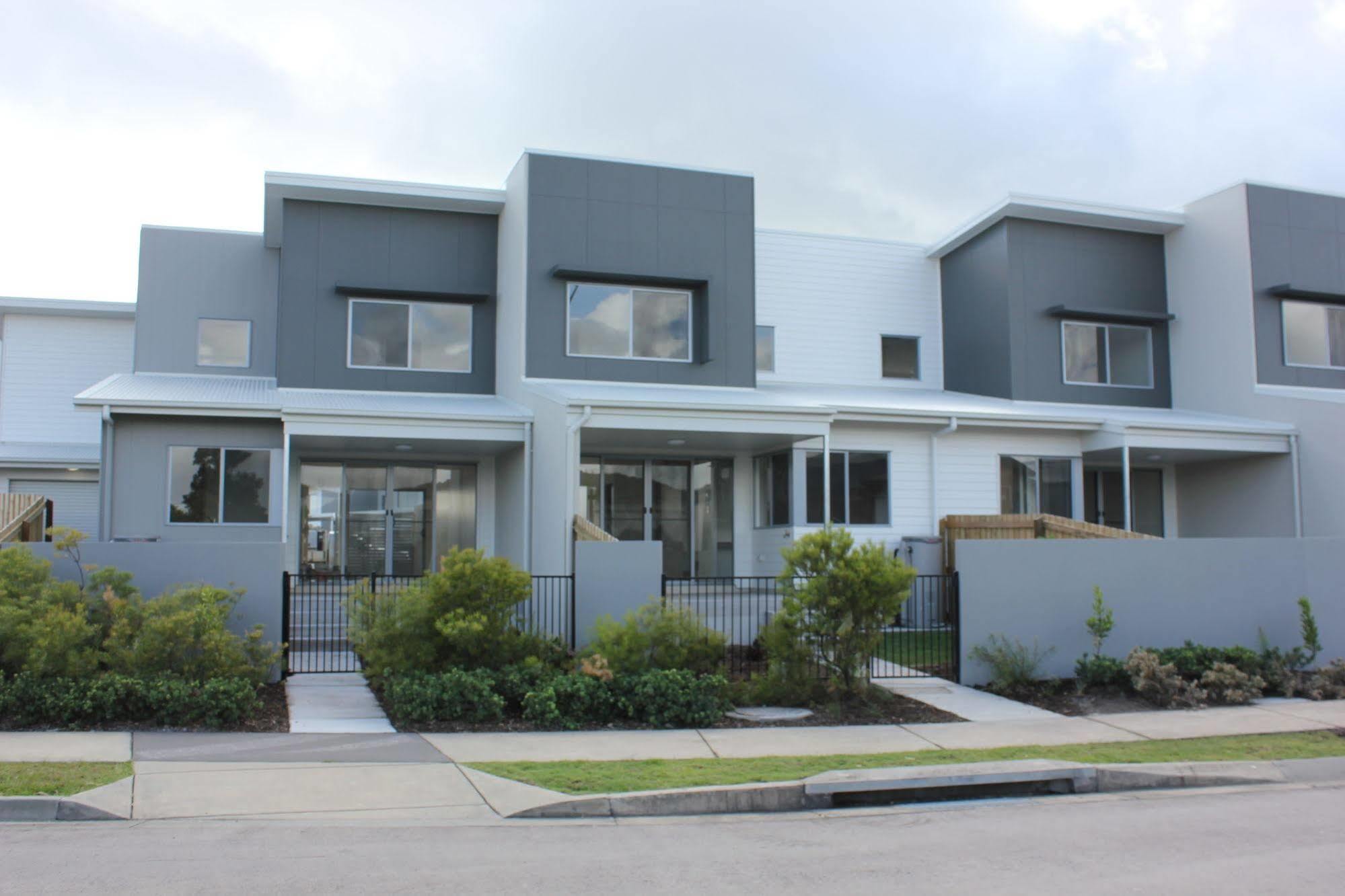 Direct Collective - Breeze On Brightwater Aparthotel Mooloolaba Exterior photo
